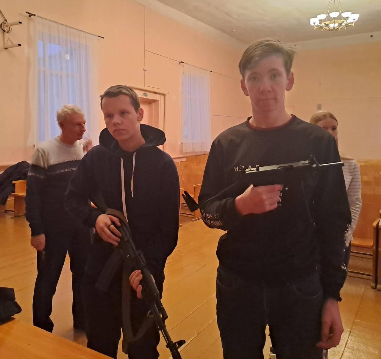Студенты в погонах? А почему бы и нет!.