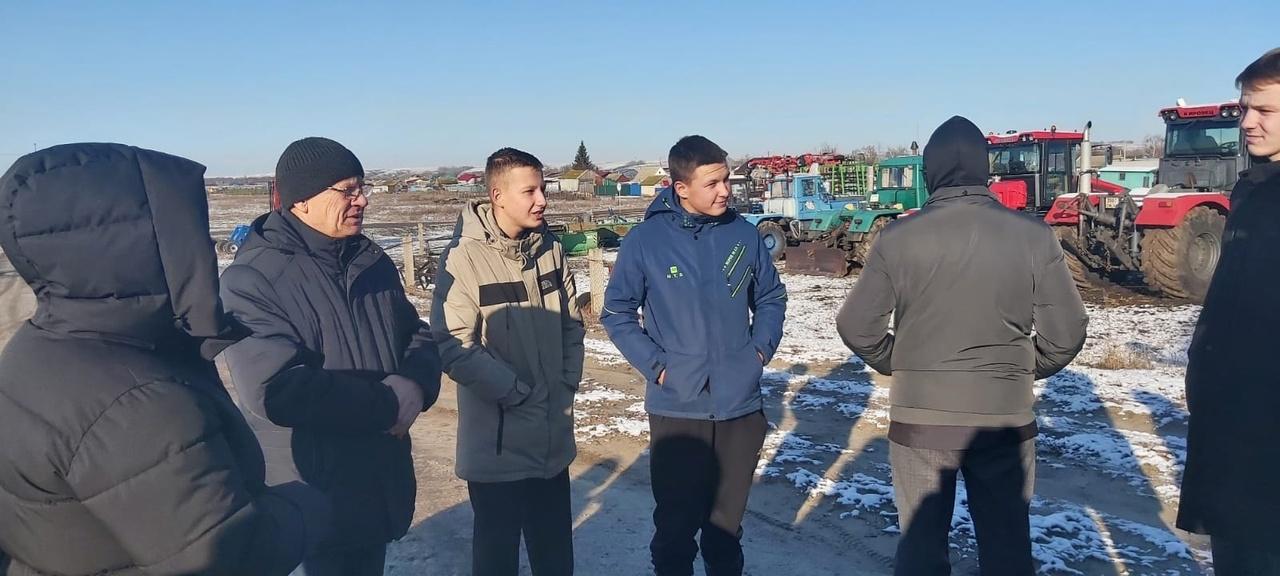 Обучающиеся 9 и 11 классов средней школы с. Симоновка имели уникальную возможность.
