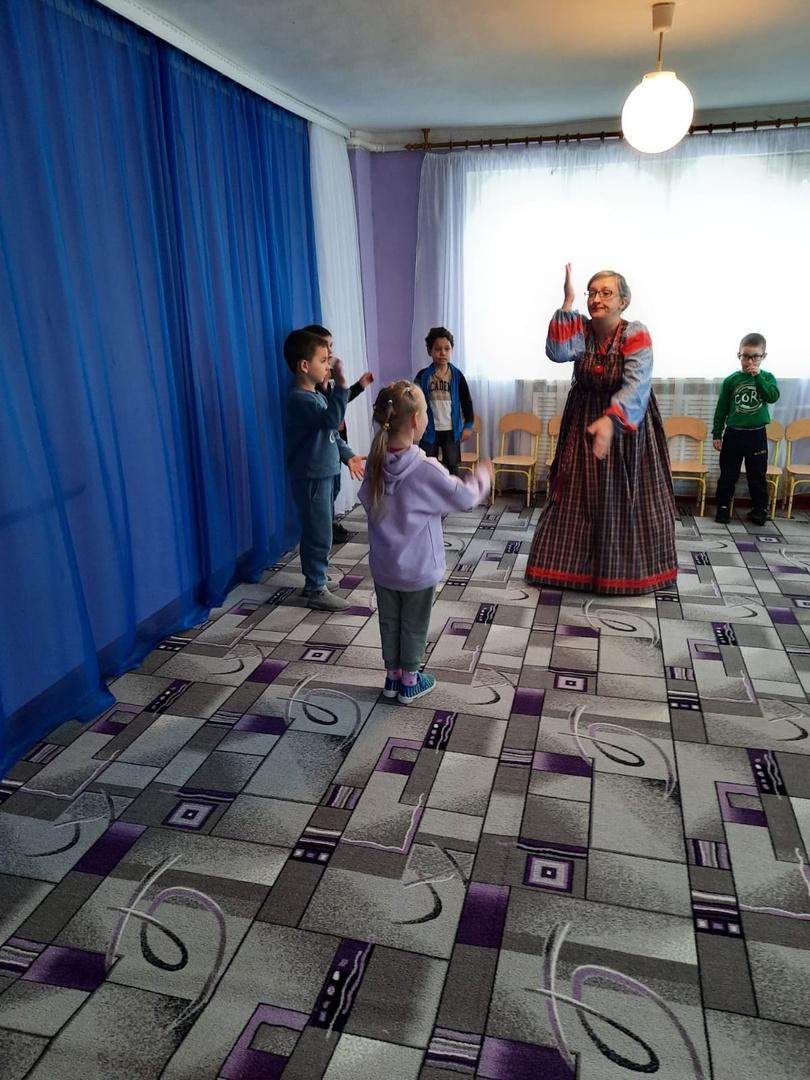 Мастер - классы от преподавателей детской школы искусств для воспитанников детского сада №2..