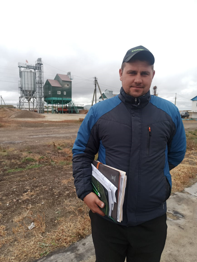 Агроном - одна из главных фигур на селе.. Агроном - одна из главных фигур на селе..